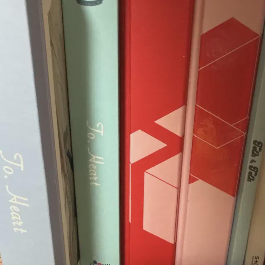 

Fromis9 Heart Set Sell