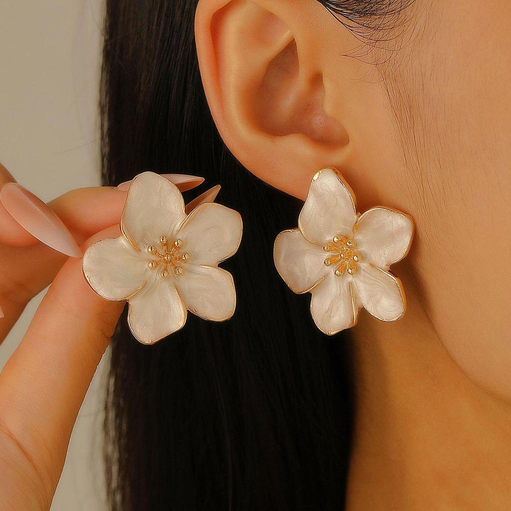 Fashion Advanced Sense Minimalist Temperament Oil Drip Flower Earrings For Women