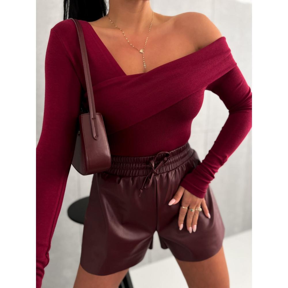 New Solid Color Fashionable and Sexy Off-the-shoulder Long-sleeved Women's T-shirt Popular Temperament Charming Women's Top