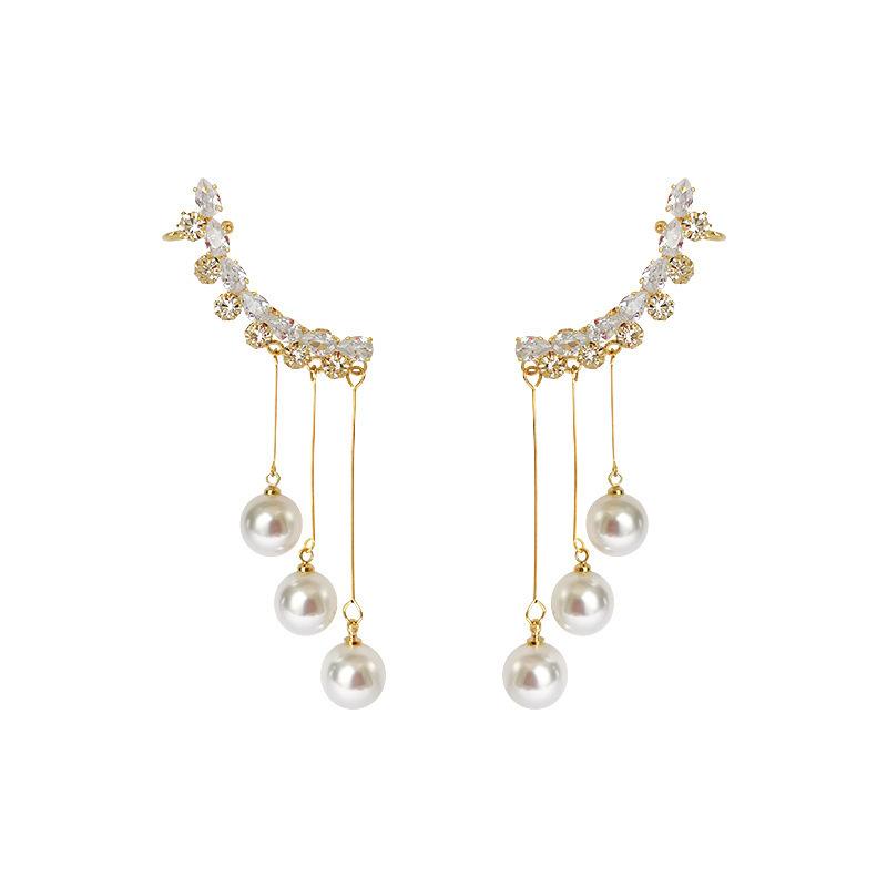 

Серьги-кисточки с жемчужиной-каплей и стразами One Size