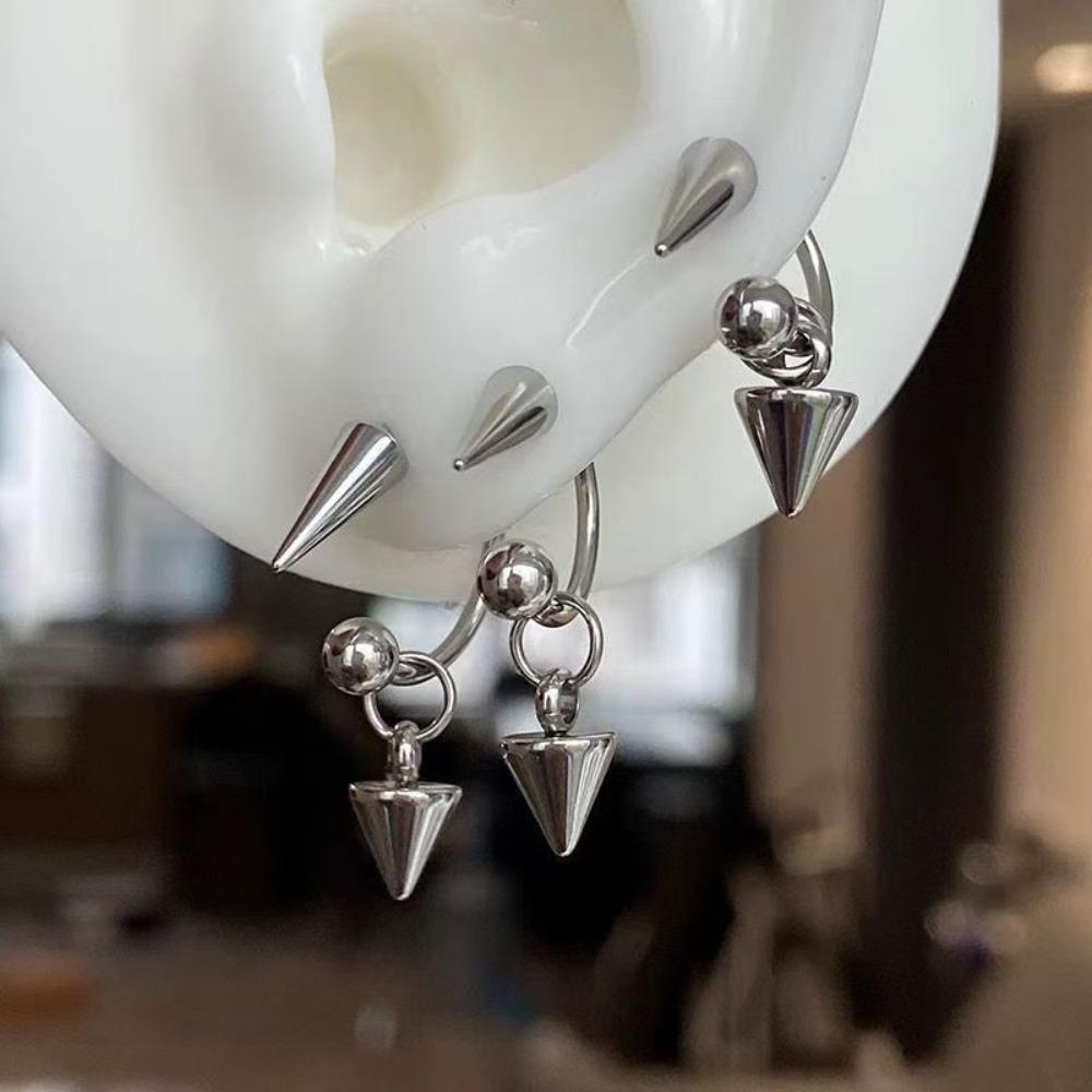 Punk Rivet Earrings for Women Korean Fashion Geometric Earrings Charms Goth Grunge Earrings Accessories Hip-hop Fashion Jewelry