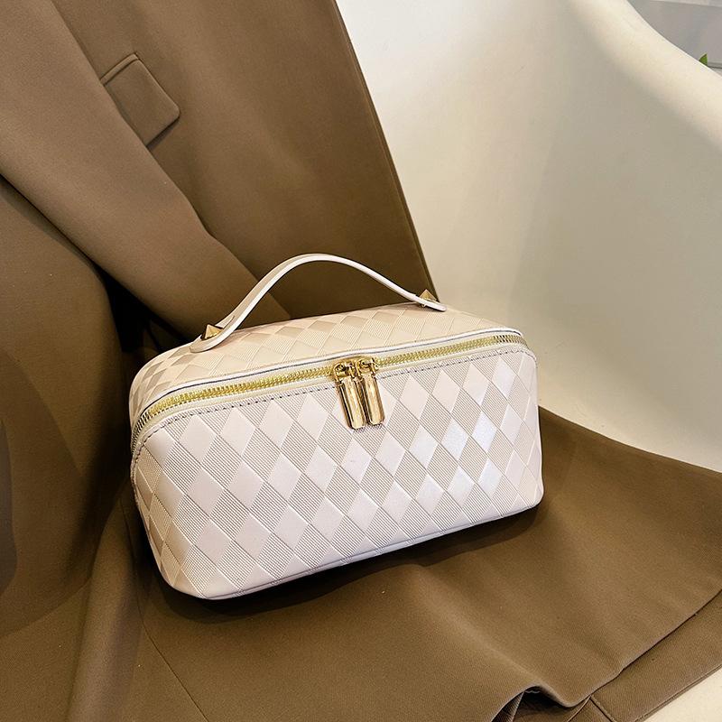 

Новый стиль, ромбовидная сетка, ПУ кожа, плоская косметичка, большая вместимость, сумка для хранения косметики, портативная, ручная косметичка белый