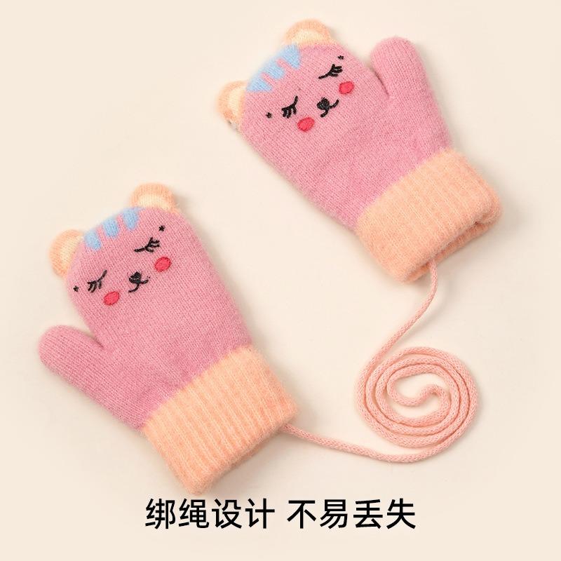 Men's and Women's Winter Double-layer Thickened Warm Neck Hanging Outdoor Cold-proof Cycling Cartoon Bear Knitted Children's Gloves Children