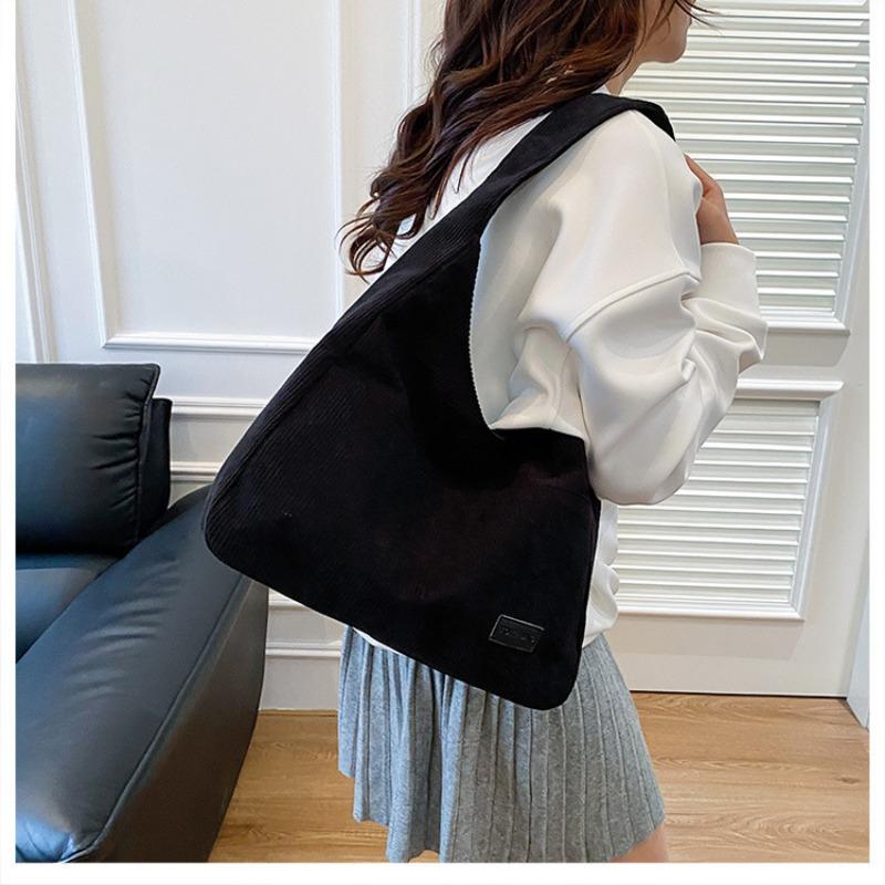 Corduroy bag women's large-capacity new autumn and winter versatile casual shoulder bag student tote bag