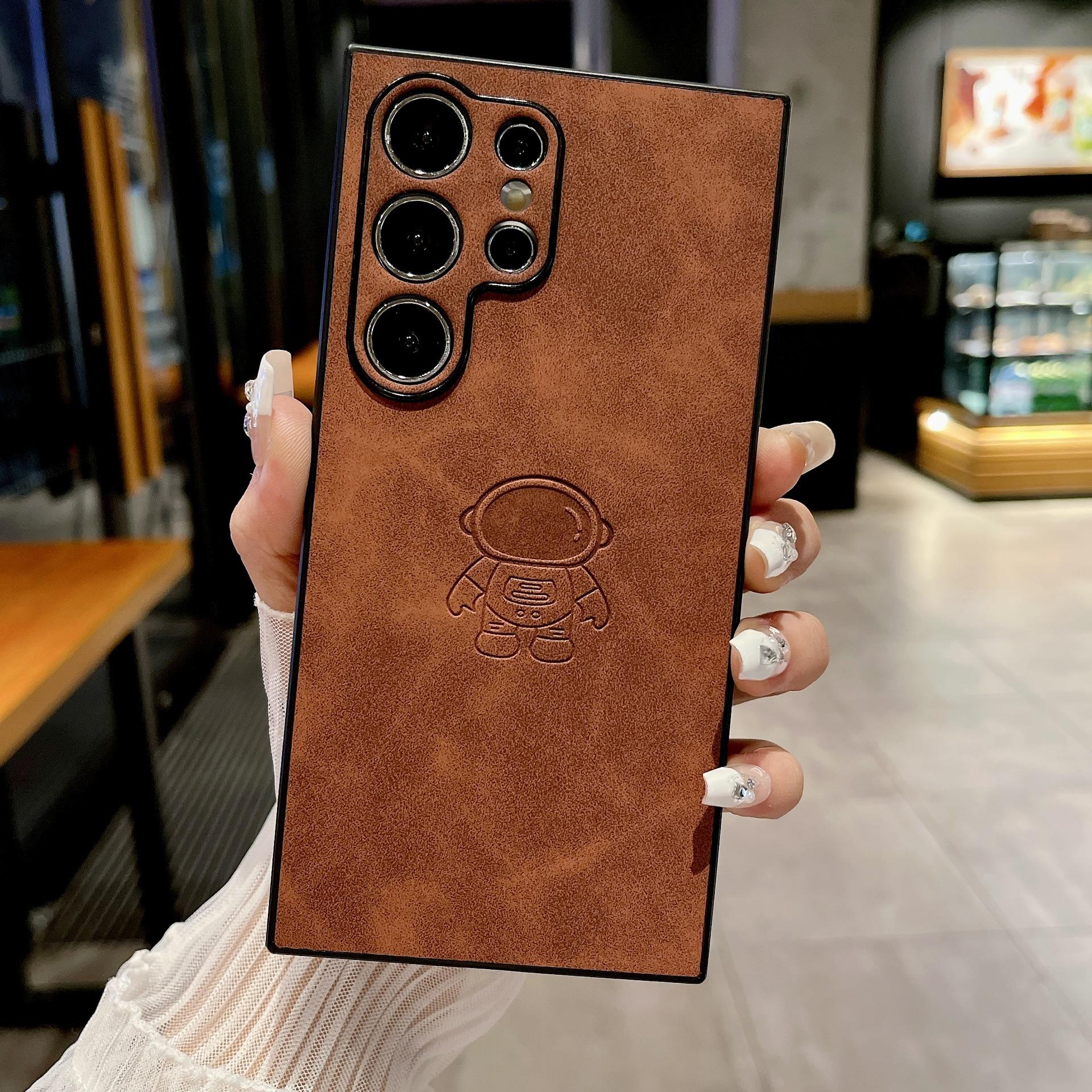 

Suitable for Samsung S25ultra Lambskin Astronaut S24U Mobile Phone Case Magnetic S23 Fe Cartoon S22 Galaxy Note 20 Plus