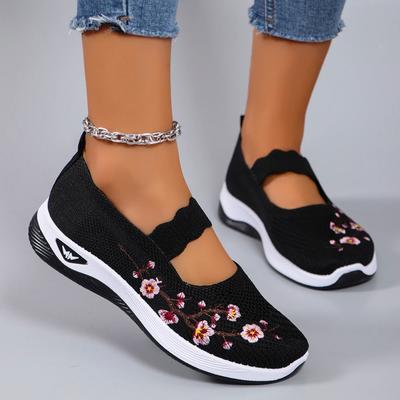 2026 Women's Spring Breathable Mesh Flat Shoes Casual Sport Mom Shoes Comfortable Slip-On Shoes Zapatillas De Mujer