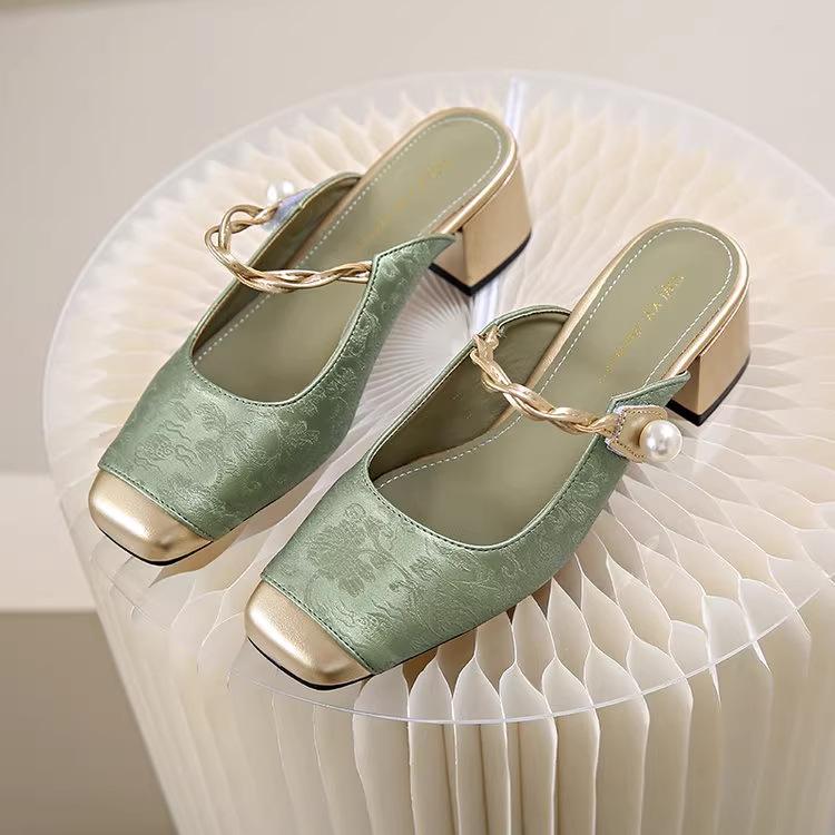 Spring Autumn New Luxury Women's Exquisite Sandals Summer Fashion Coarse Heel Versatile External Slippers Casual Women's Shoes