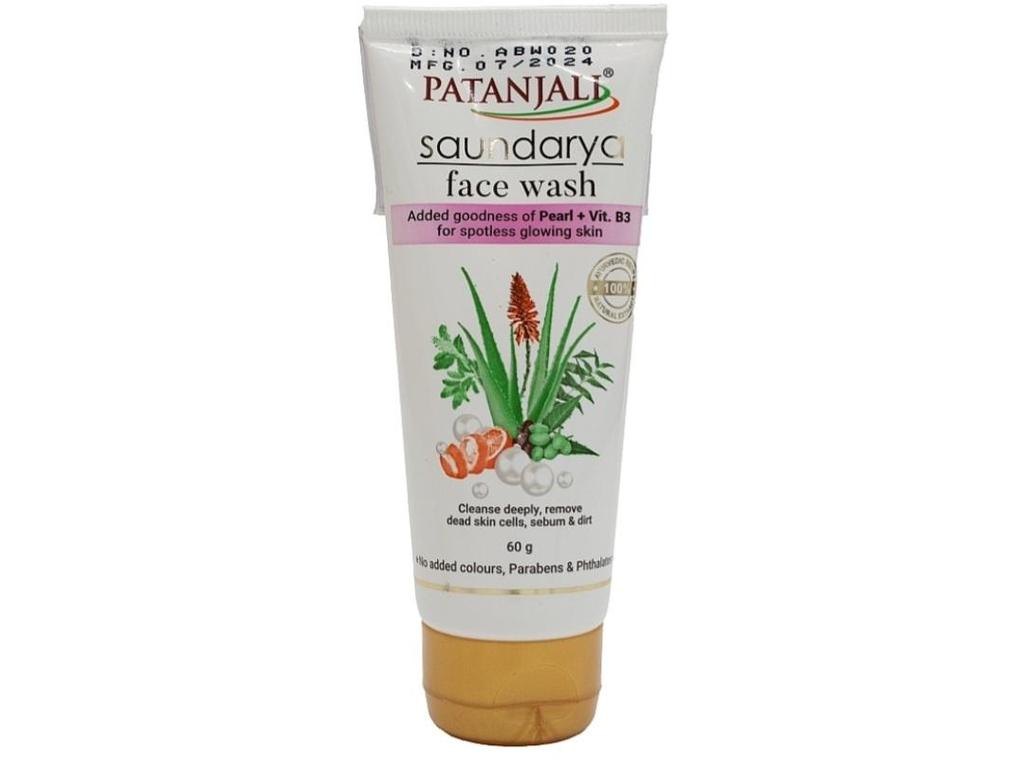 Face Wash Gel Aloe Vera, Saffron, Sandalwood Patanjali Saundarya Face Wash