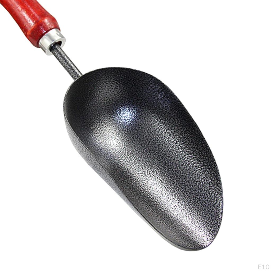 Ergonomic Garden Weeding Tool for Precision Plant Removal