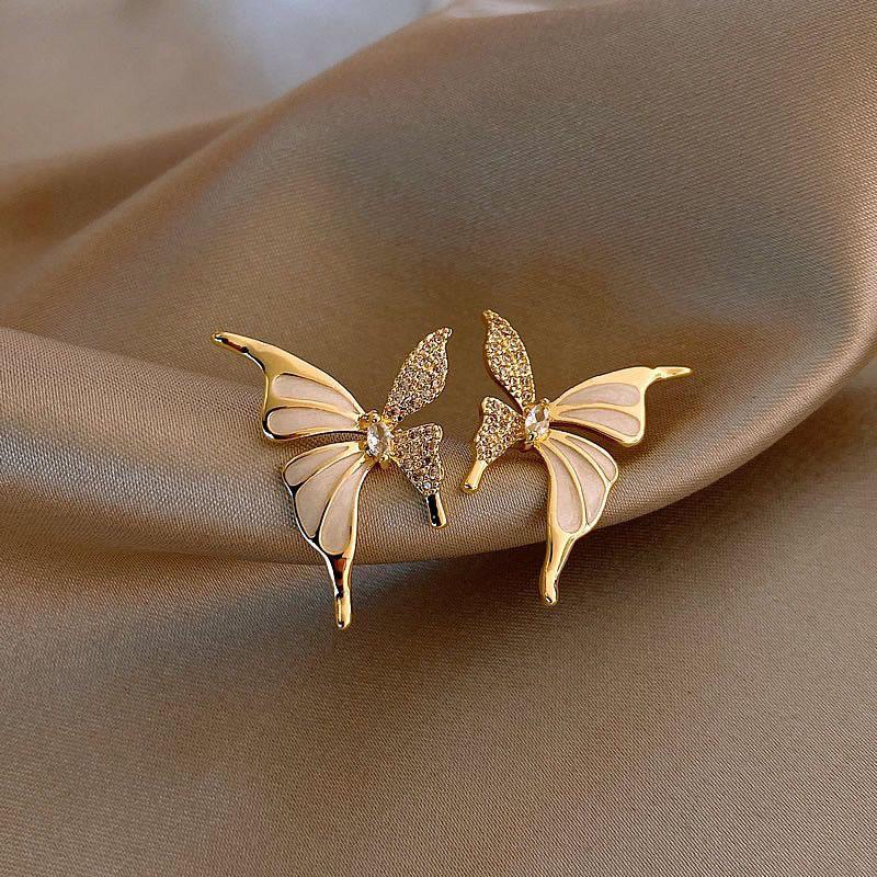 Enamel Butterfly White Color Animal Stud Earrings for Women New Trend Girl Korean Love Aesthetic Daily Life Minimalist Zircon