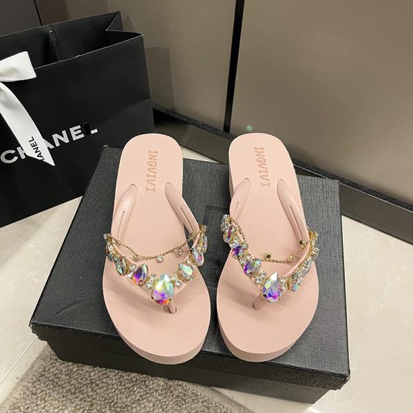 Fashion Shoes Woman 2025 House Slippers Platform Shale Female Beach Heeled Mules Rubber Flip Flops Sabot Summer High Flat Hawaiian Soft