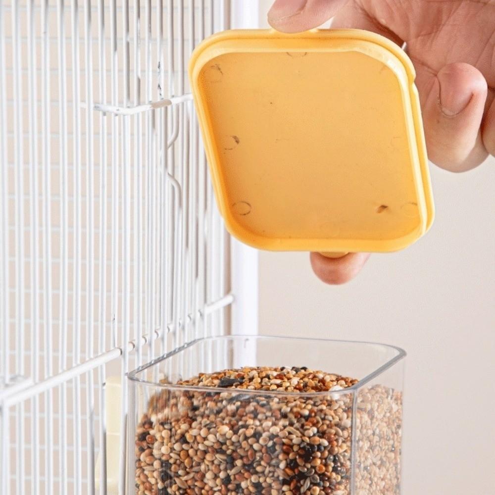 Neuer automatischer Papageienfutterautomat Transparenter Anti-Verschüttungs-Futterbehälter Käfigmontage Große Kapazität Vogel-Futterwerkzeug Haustierbedarf