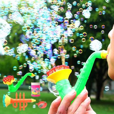 2018 New 1pcs Novelty Horn Blowing Bubble Gun Random Style Sent