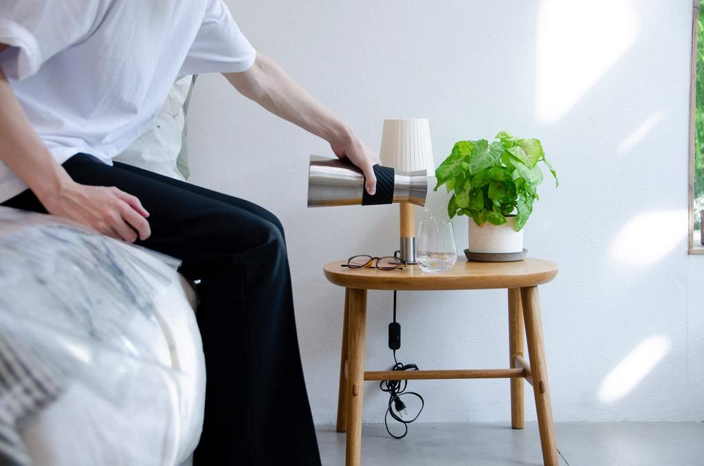 cores C530BK Flask Red Dot Design Award Keeps Coffee and Tea Hot or Keeps Tea Fresh Grande, 600ml, Winner, Cold,