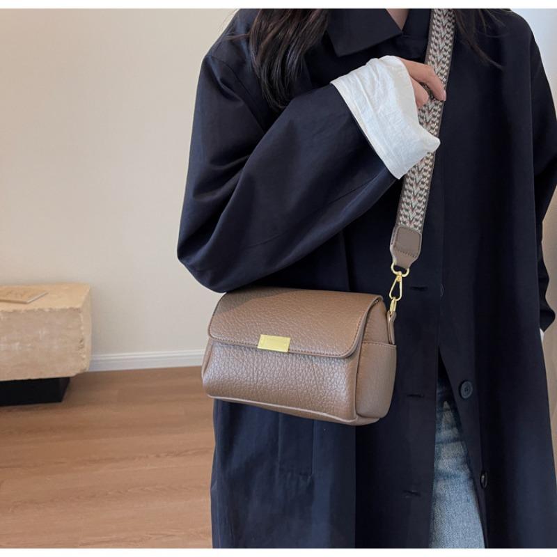 Popular small bag women's new simple and versatile broadband shoulder messenger bag texture small square bag