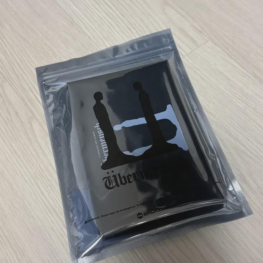 

G-dragon Exhibition Md Набор открыток Набор открыток Gd Wivermensch