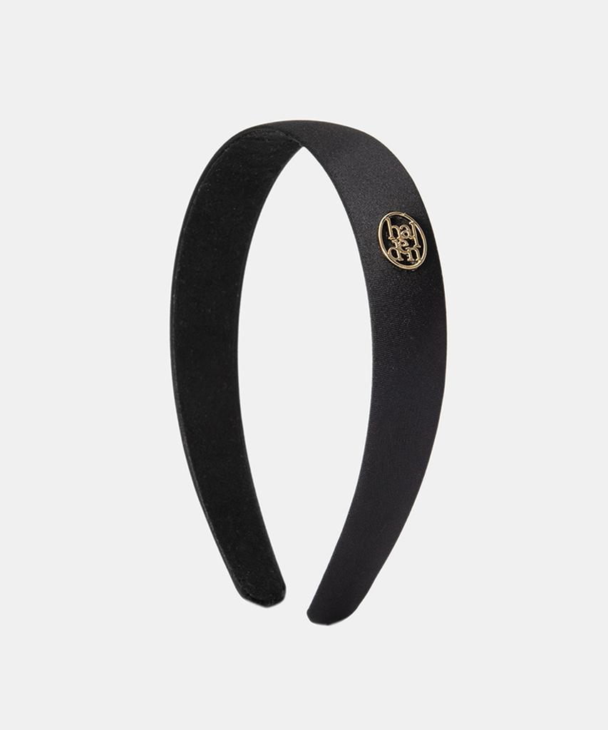 Halden Flat Satin Logo Pendant Hairband (H007_Black)