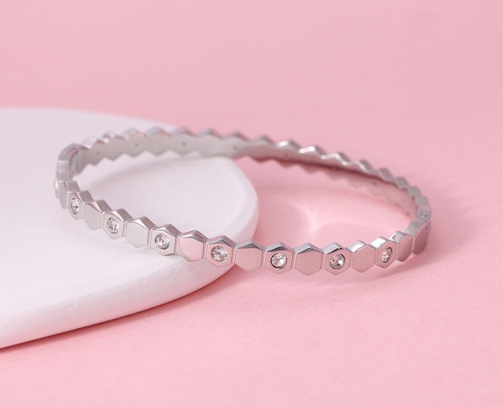 European Geometric Honeycomb Open Women's Stainless Steel Bracelet with Inlaid Rhinestones