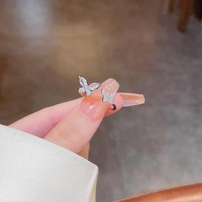 Koreanischer exquisiter Zirkon-Schmetterlingsring - Elegantes vielseitiges Design für den Zeigefinger von Frauen