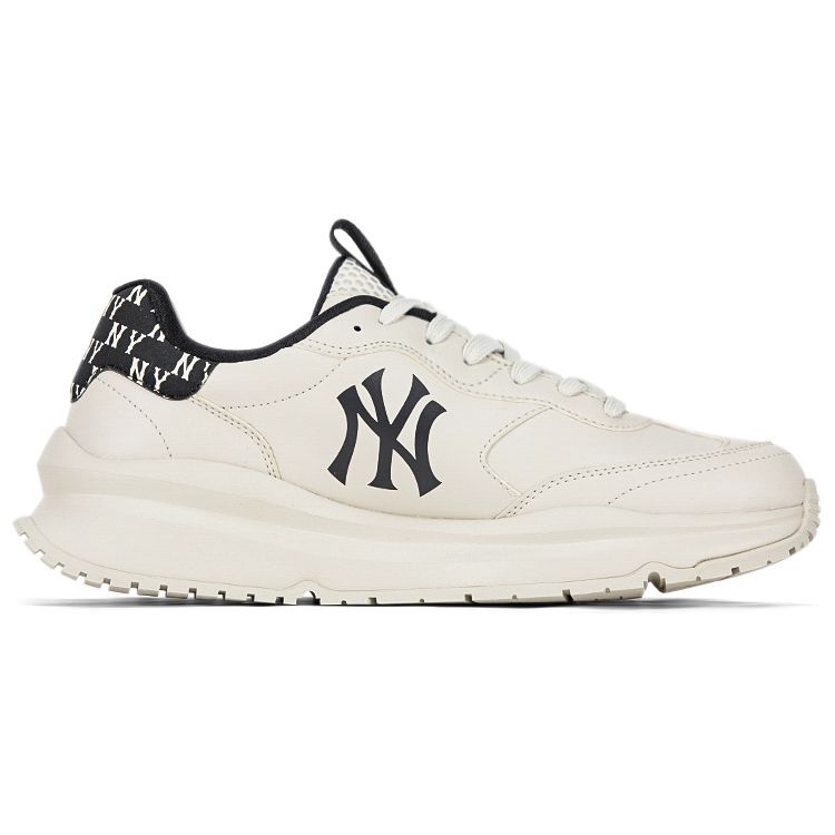 MLB Chunky Runner New York Yankees Comfortable Retro Fashion Low Top Casual City Commuting Running Shoes Unisex Sneaker Black 3ASHCRM3N-50BKS