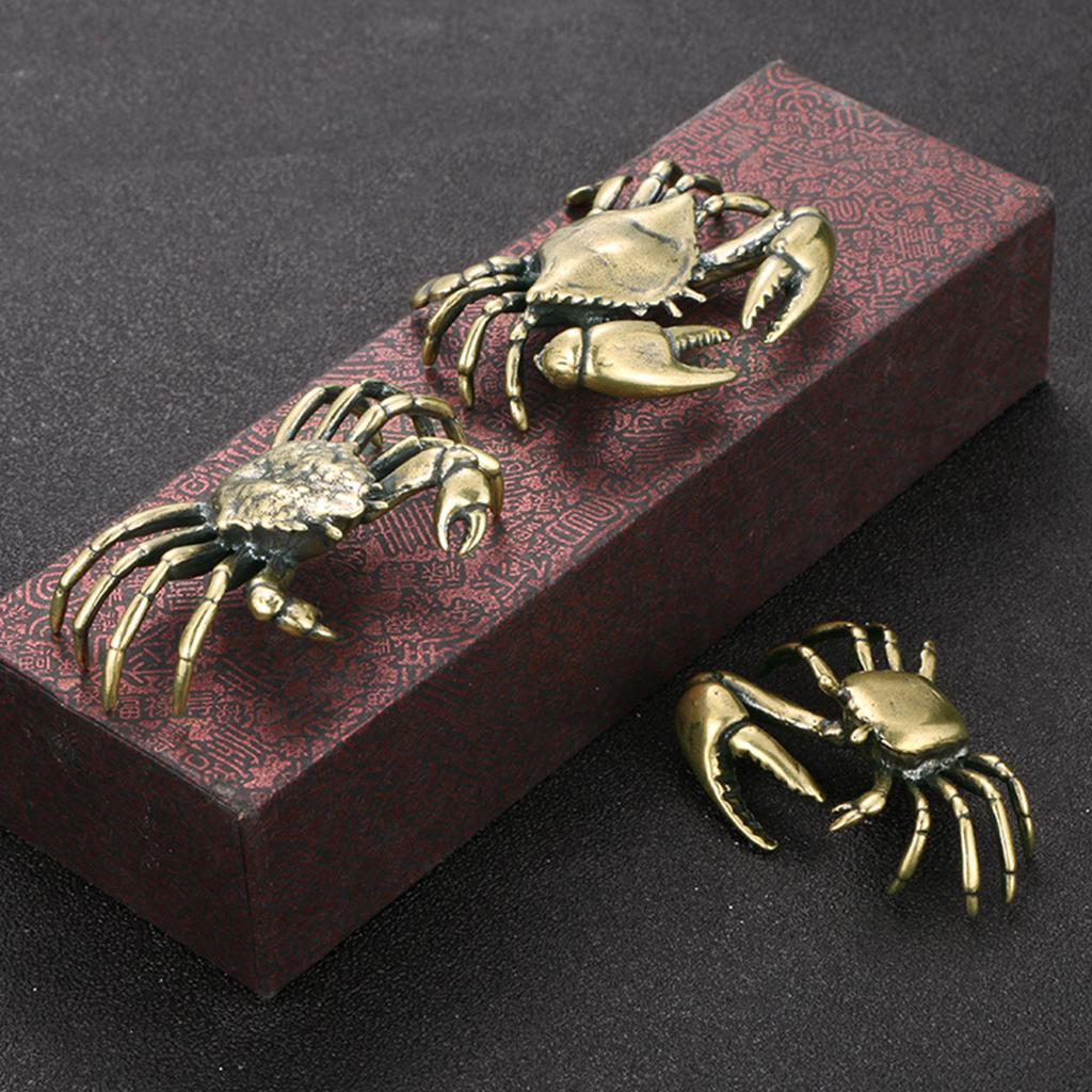 Elegant Brass Crab Sculpture Lifelike Detailing Crab Statue for Collectors and Decoration Enthusiasts Desk Accessory
