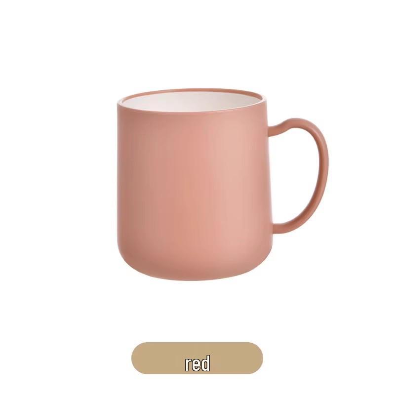 Japanese Plastic Mouthwash Set: Simple Toothbrush Holder and Bathroom Cups