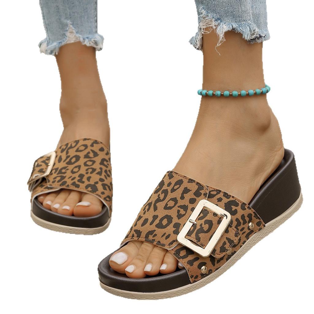 Summer new European and American large-size leopard print thick-bottomed cool slippers sexy open-toed casual beach sandals