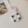 Elegant Floral Keychain Pendant - A Charming Graduation Gift or Backpack Accessory with a High-End Feel