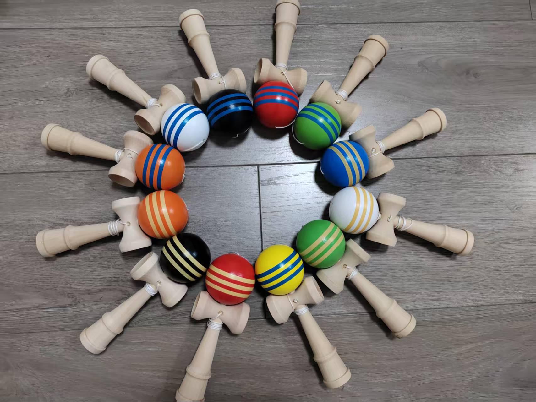 

Дерев яна Кендама Іграшка-М яч для Розвитку Координації Рук і Очей