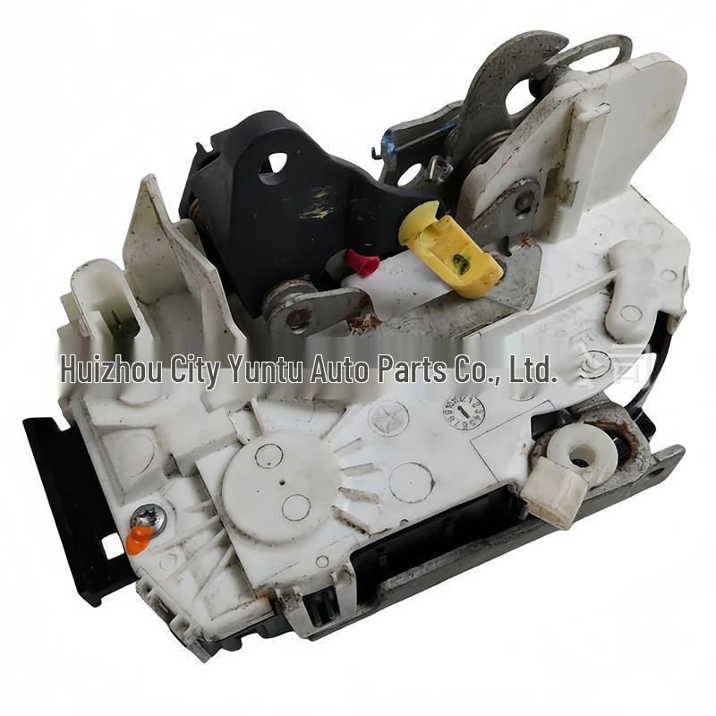 Rear Left & Right Door Lock Actuators for Jeep Compass (04589650AD, 04589651AD)