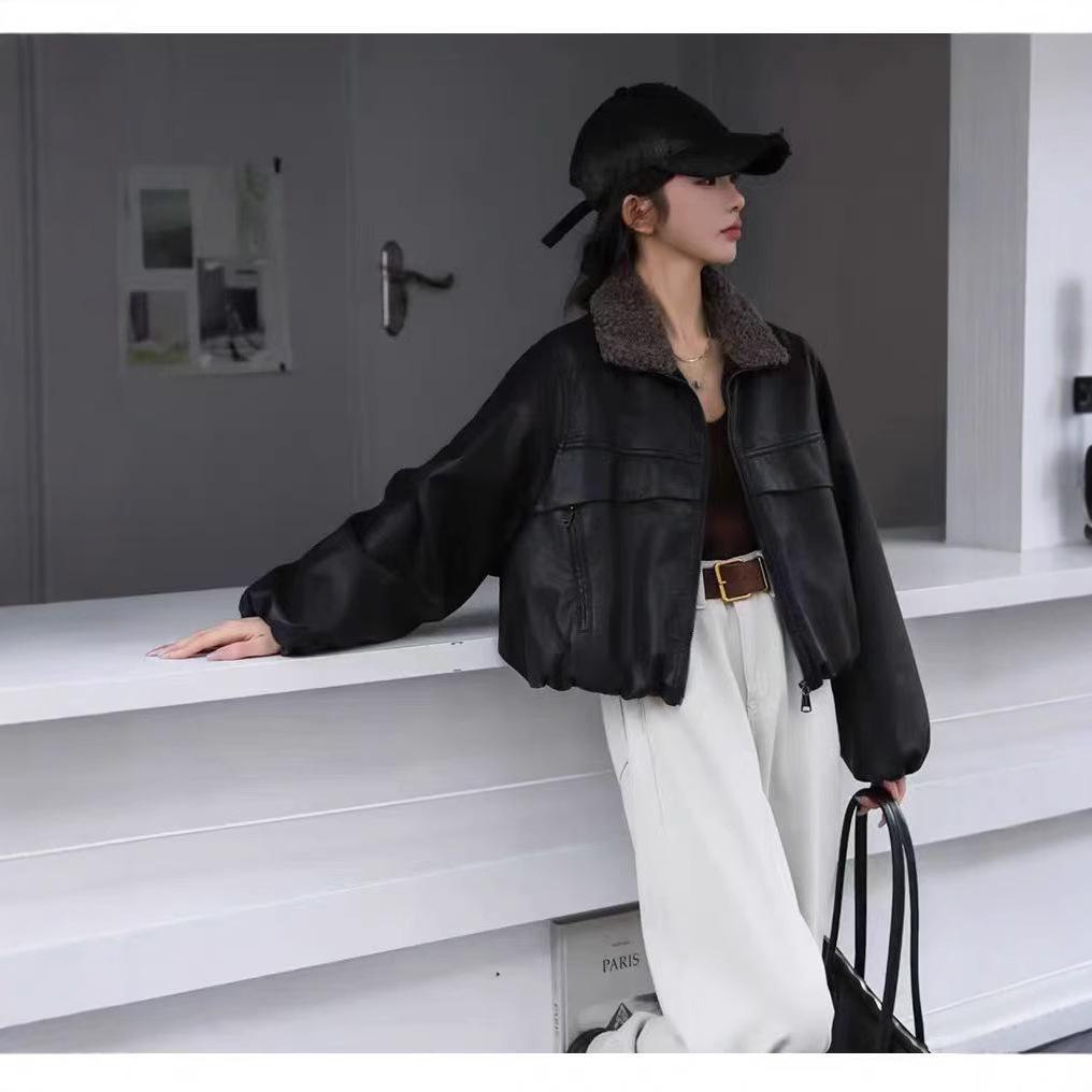 2024 Korean Style Casual Plush Lapel Leather Jacket - Fleece-Lined and Versatile
