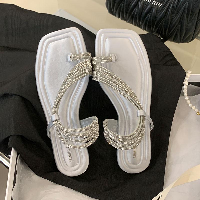 Fashion Summer Beach Footwear Slides Women Flats Slippers Shoes Luxury Female Sandals Fashion Rhinestones Ladies Flat Slippers Shoes