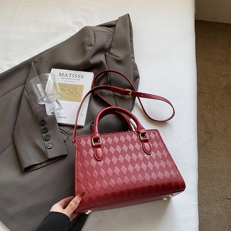 

Premium women s new bridesmaid bag messenger bag wedding handbag red wedding bride tote bag