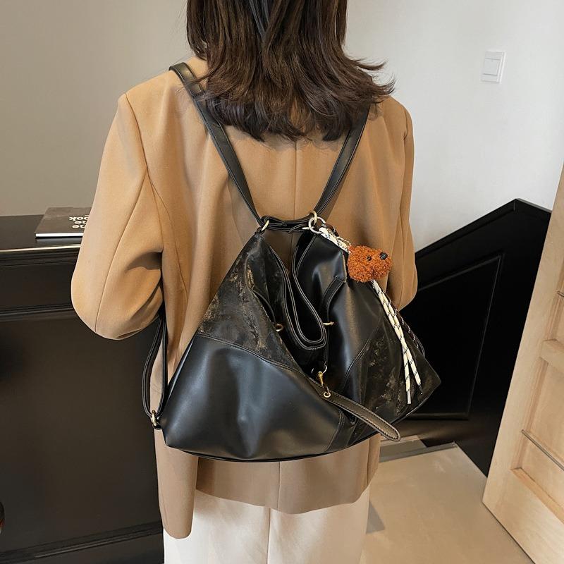 Retro Large-capacity Tote Bag Women's New Autumn and Winter Multi-purpose Backpack Commuter Shoulder Bag