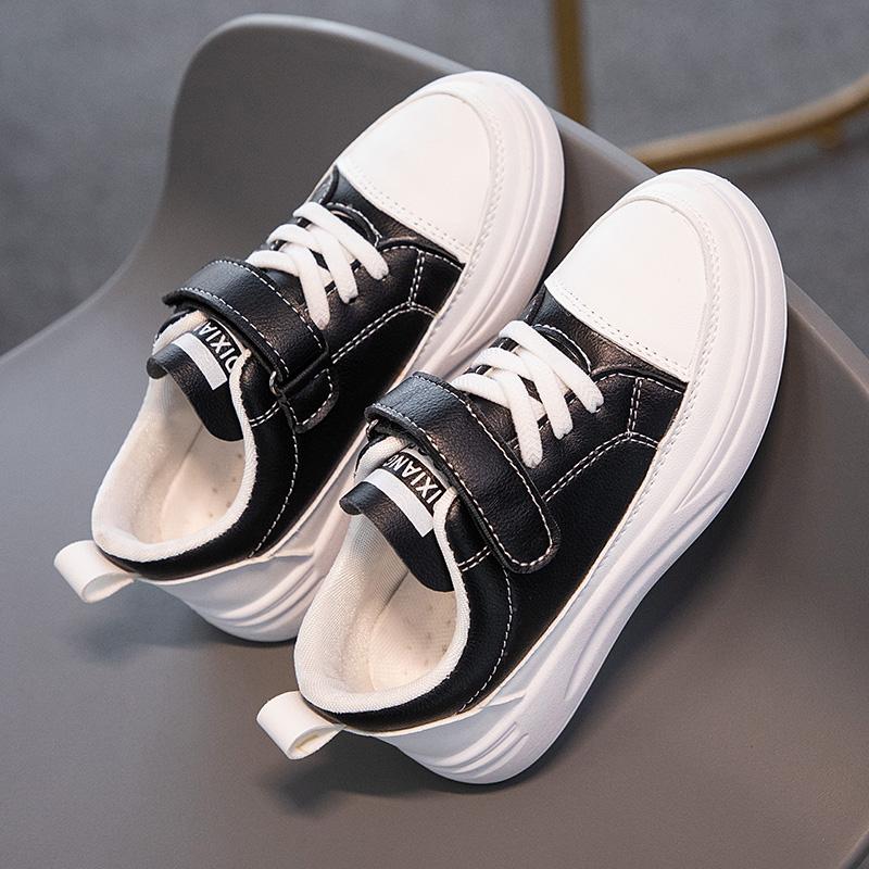 Детская минималистичная и модная низкая обувь на липучке для спорта и отдыха. Маленькие — фото 20