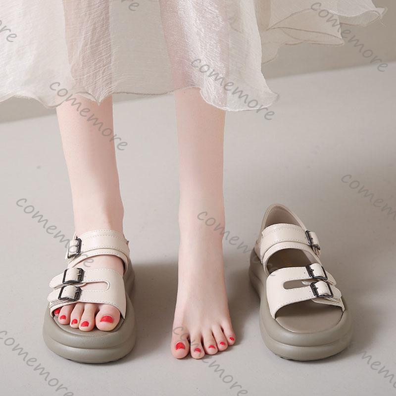 Moda Comemore Grube Sandały Damskie Lato Nowe Retro Puste Modne Klamry Pasków Platforma Zakryty Obcas Sandały Damskie Odzież Wierzchnia