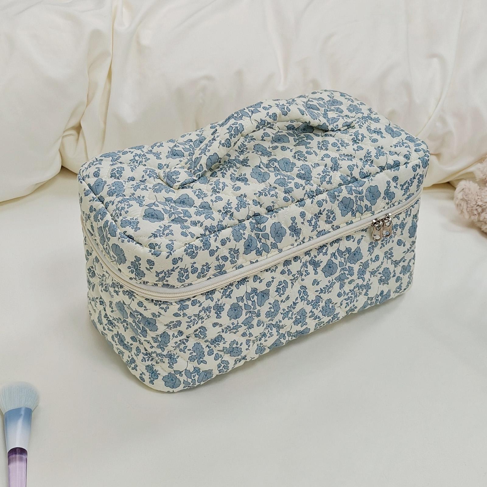 

Women Floral Cotton Portable Storage Bag Large Capacity Cute Wash Purse with Zipper and Handle for Girls Work Daily Use