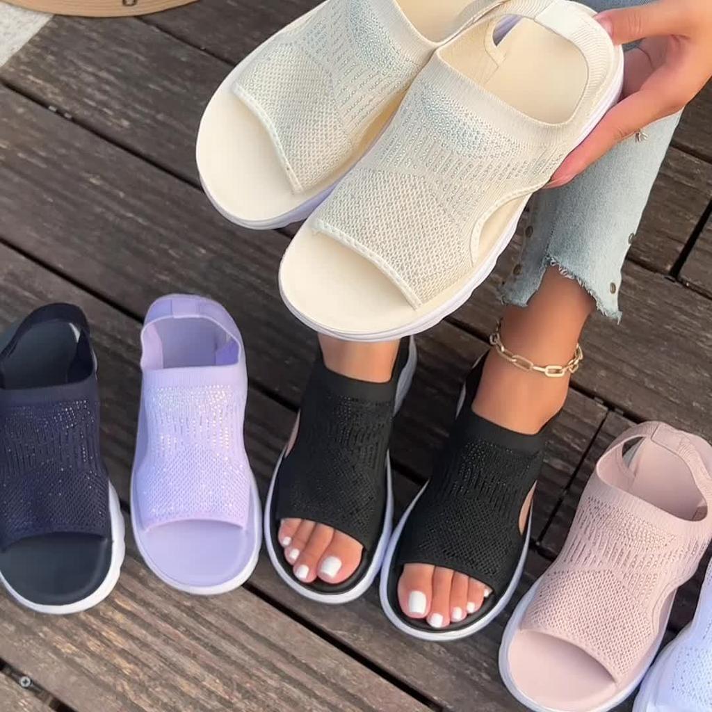 Women's Comfortable Split-Toe Sandals - Casual Fabric Upper with Rubber Sole and Medium Thick Heel