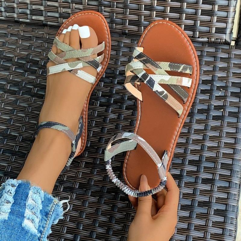 Women Trend Flat Heel Sandals 2024 Summer New Women Summer Casual Shoes Big Size Lightweight Anti-slip Slip on Sandals