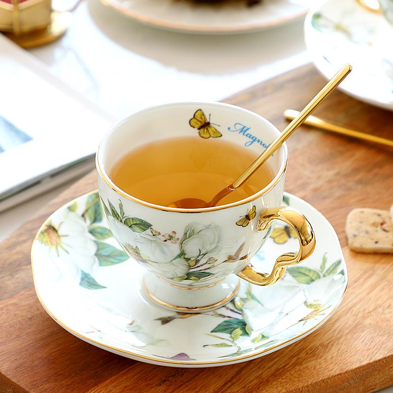 Floral Pattern Coffee Cup with Golden Handle, Light Luxury Bone China Cup Saucers and Spoon, Gold Trim Ceramic Teacup Exquisite Tea Sets,200ml