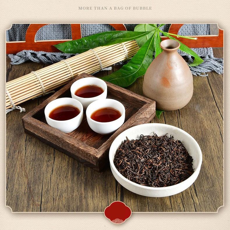 Premium Yunnan Iceland Old Banzhang Tea, Pu'er Tea Cake