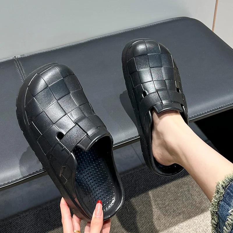 Fashion Closed Toe Soft Sole Home Slippers Women Summer Lightweigh Non-Slip Indoor Slides Woman Solid Color Flat Heel Beach Shoes Ladies