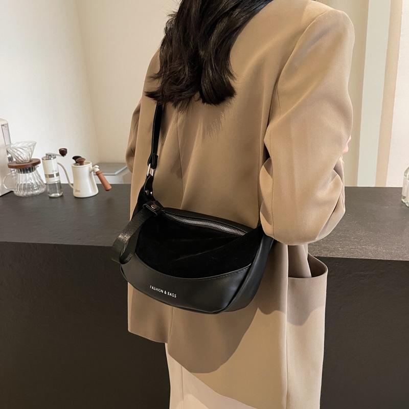 Retro Armpit Bag Women's Autumn and Winter Fashion Casual Shoulder Messenger Bag Niche Commuter Dumpling Bag