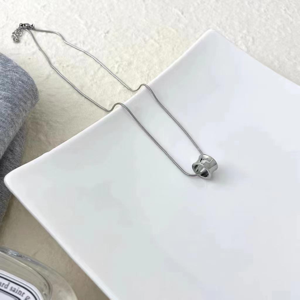 Ring small waist necklace women's simple and cold wind high-end neck chain niche versatile new collarbone chain