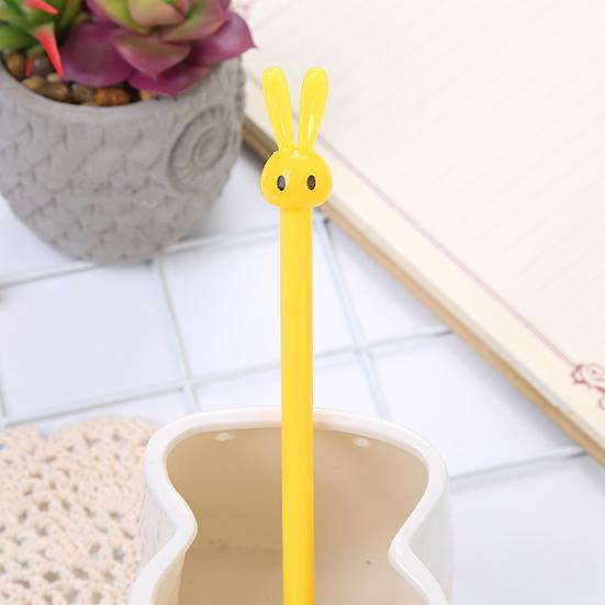 4Pcs Quick-drying Gel Pens Cute Rabbit Design Writing Fluently Ultralight Non-slip Comfortable Grip Ink Pens