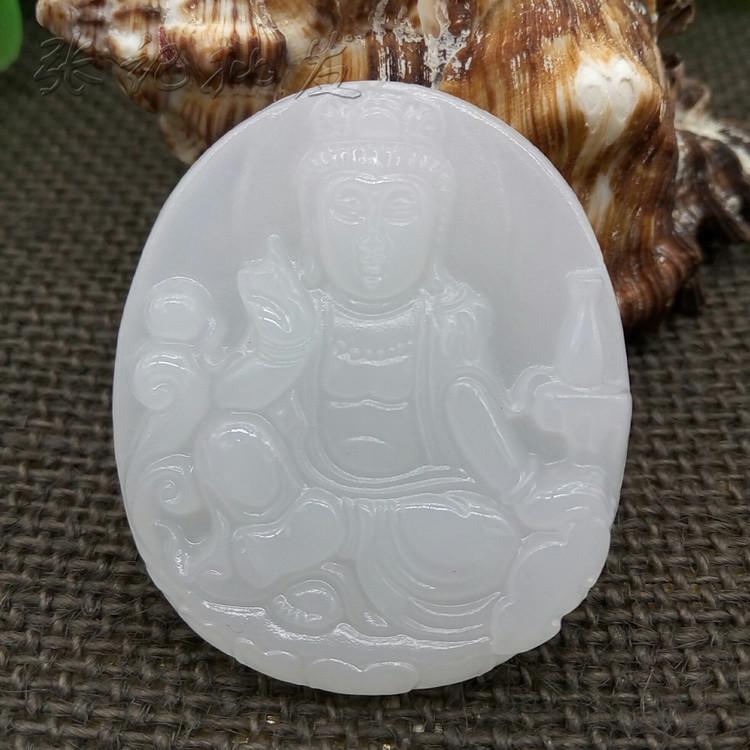 Exquisitely Carved White Jade Guanyin Pendant Necklace: Elegant Round Afghan Jade Ornament BY370