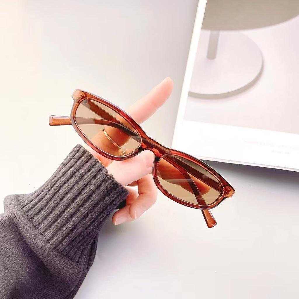 Vintage Style Men Sunglasses Fashion Oval Shape Anti-Glare Women Sun Glasses Holiday Travelling Female Sunglasses