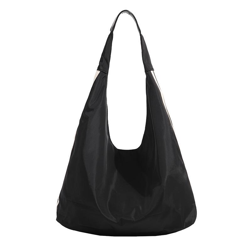Retro Personalized Shoulder Bag Versatile Nylon New Large-capacity Casual Bag