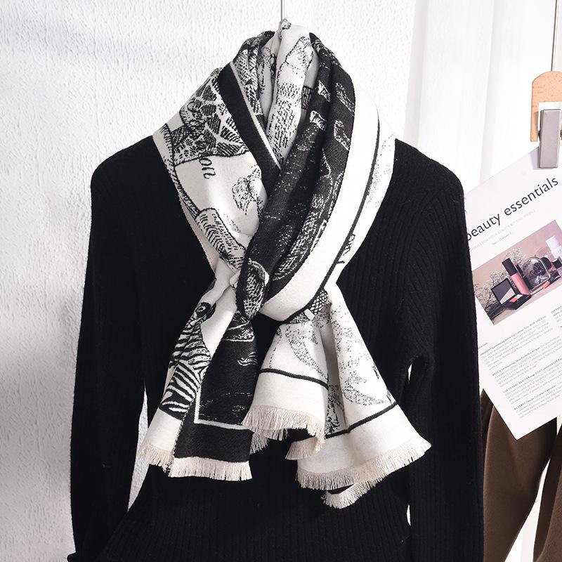Imitation cashmere niche trendy cool African style printed scarf women's high sense autumn and winter travel fashion warm shawl