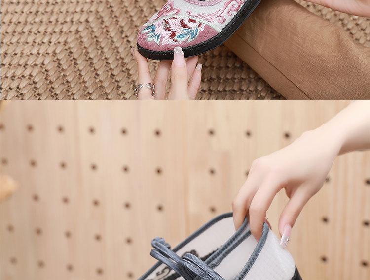 2025 Spring Women's Anti-Slip Mesh Shoes - Soft Sole Casual for Moms & Grandmas